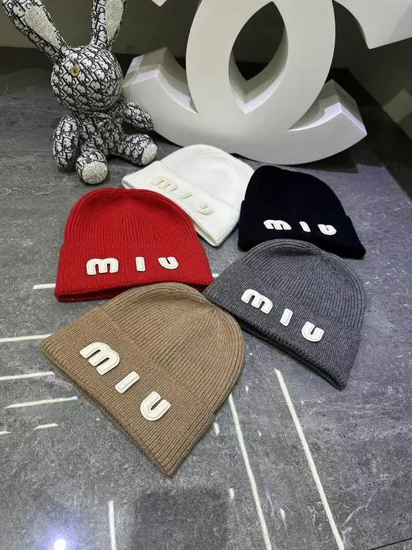 Miumiu Hat dx42